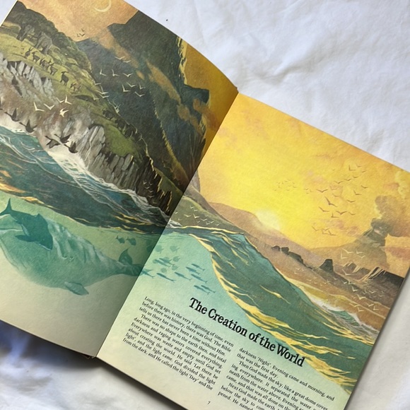 Kids Bible stories old & New Testament 2 volume in one pre- loved but unread - Picture 7 of 10